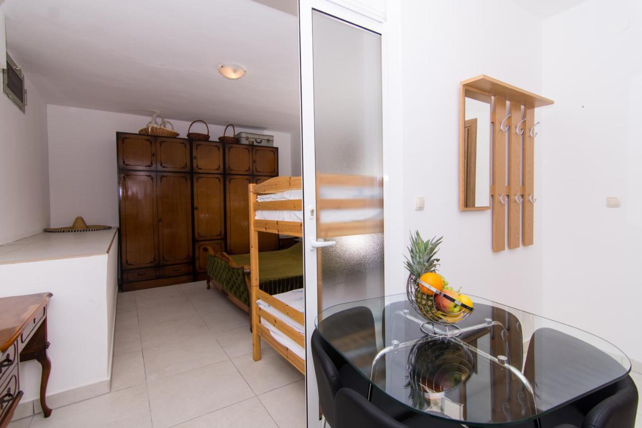 Apartmani Mlacic Donji Okrug  Exterior foto